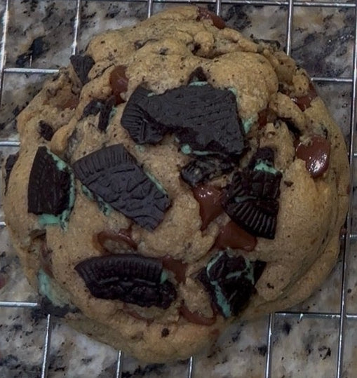 Dozen Mint Oreo Cookie Overload